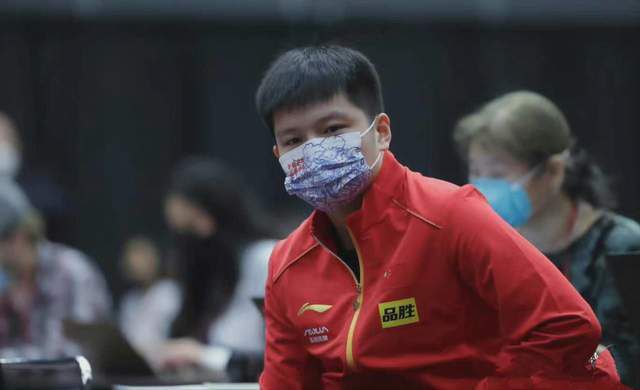 百年港片风雨路，大量打着“香港制造”烙印的警匪片 《窃听风云》首日票房超千万 破警匪片票房纪录 2009-07-26 《窃听风云》海报 由《无间道》和《门徒》两大班底联合打造，刘青云、古天乐和吴彦祖三大型男领衔的暑期华语大片《窃听风云》，首日票房即破千万，使其成为第一部在内地首日过千万的香港警匪片。